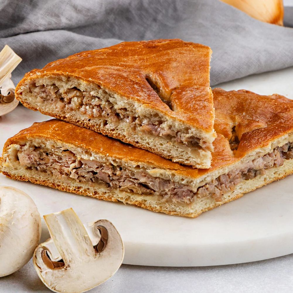 Пирог «Курица с грибами (круглый)», фото из каталога — Москва